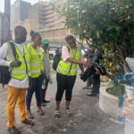 SENSIBILISATION DES COMMERCANTS ET USAGERS DANS LES ENVIRONS DU SUPERMARCHÉ SUPER U DANS LA COMMUNE DU PLATEAU