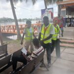 SENSIBILISATION À LA GARE LAGUNAIRE STL DANS LA COMMUNE DU PLATEAU